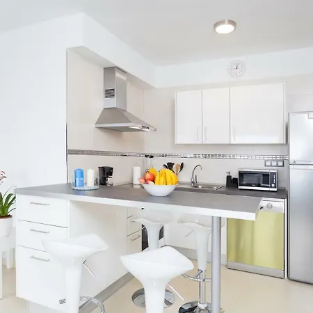 Luminoso Y Moderno Apartamento Con Vistas Al Mar Bajamar (La Laguna)